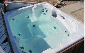 Arctic Spa Hot Tub
